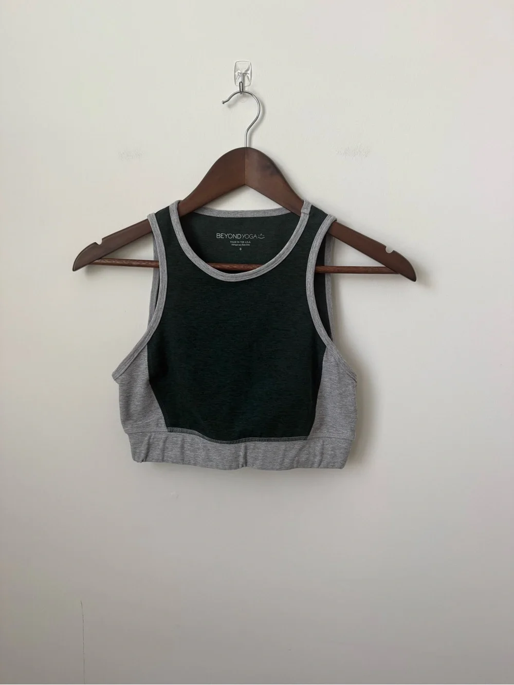 Beyond Yoga Spacedye On Block Bra Green and Grey Color Block Size‎ Small